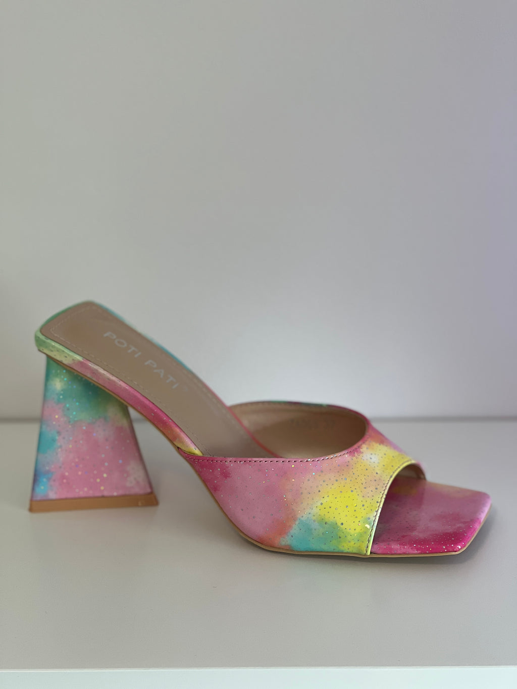 Multicolor muiltjes voor dames met open hiel