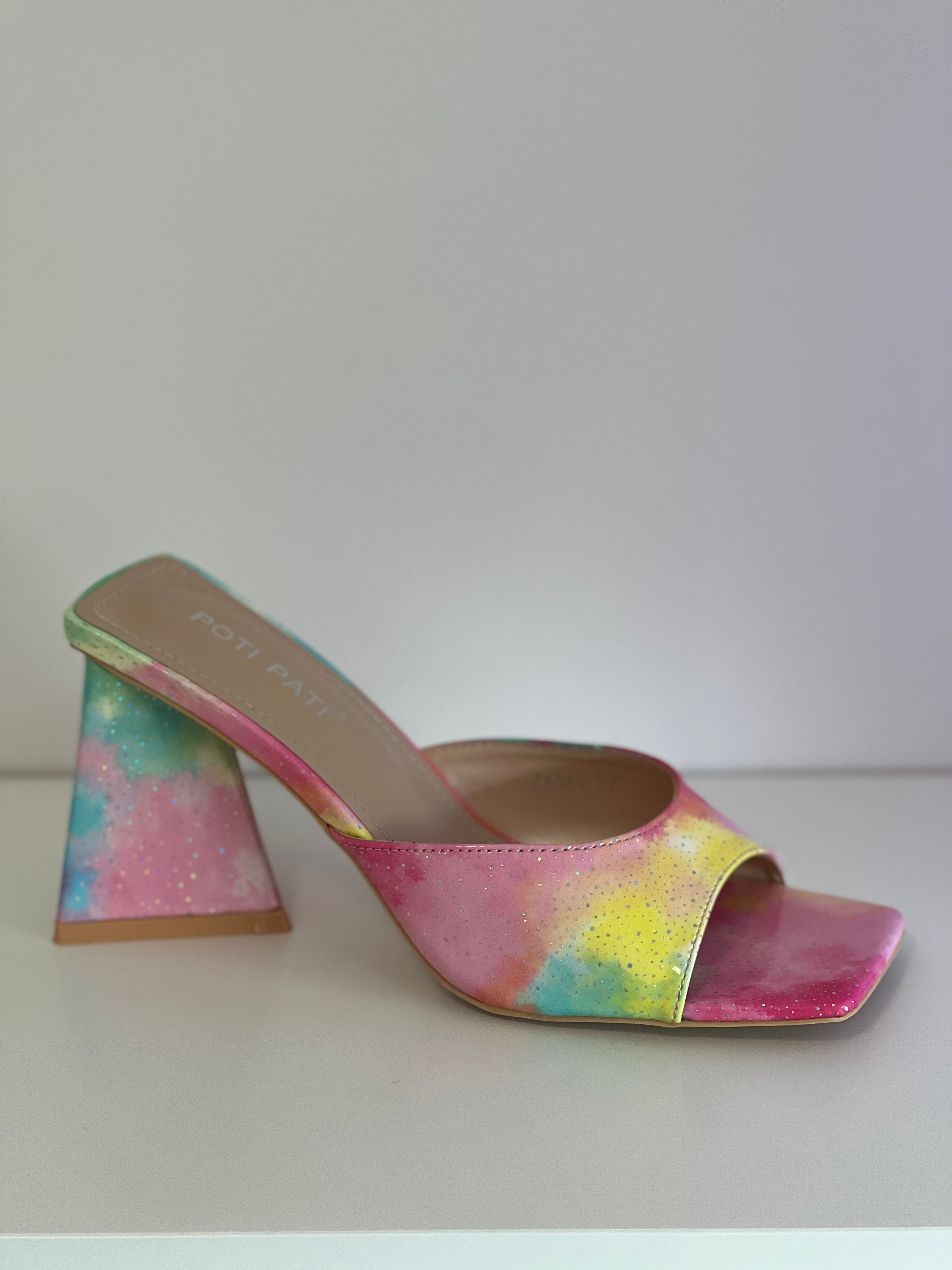Multicolor muiltjes voor dames met open hiel